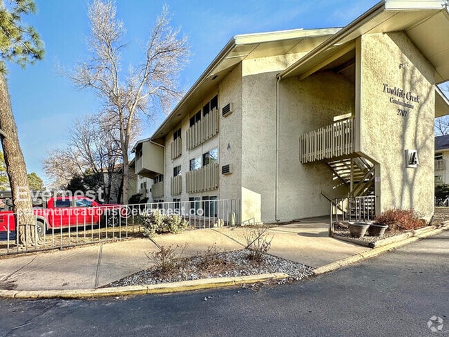 Building Photo - 2707 Valmont Rd Unit a102 Rental