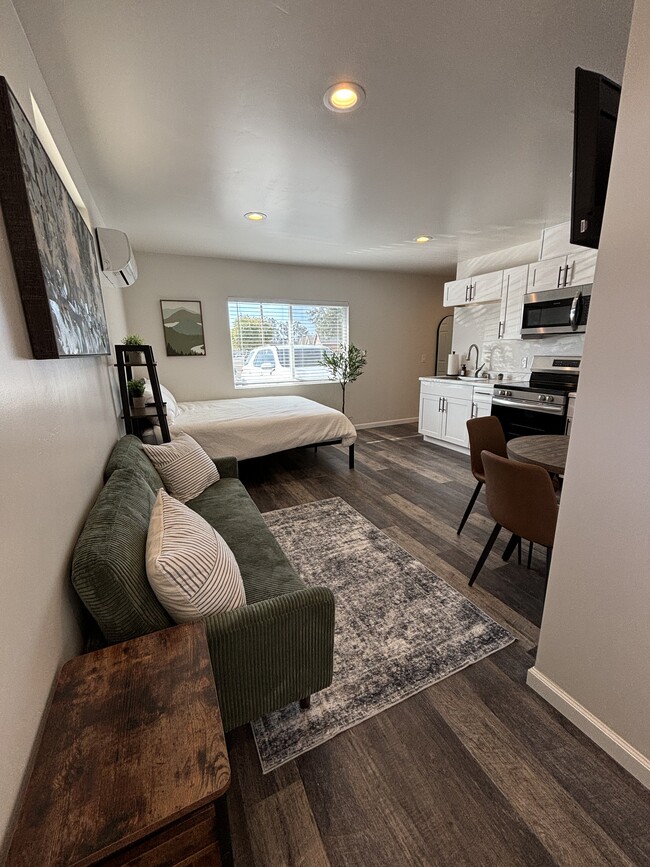 Photo - 3928 Silver Leaf Dr Unit Silver Leaf 2