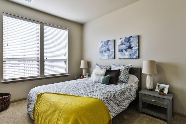 Residences at The Streets of St. Charles Apartment Homes