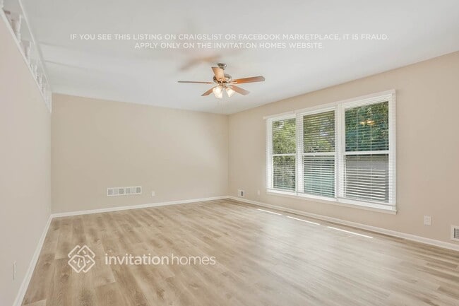 Photo - 3887 Sable Dr