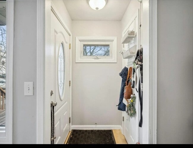 2018 26th Ave S Unit 2018
