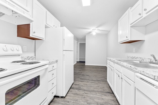 Walnut Woods Apartments