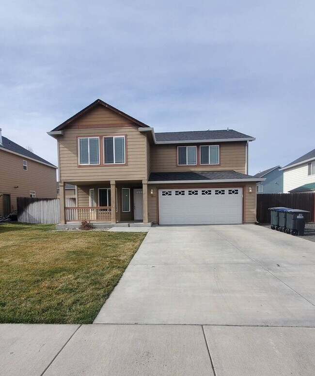 4 Bedroom Home for Rent - 4 Bedroom Home for Rent
