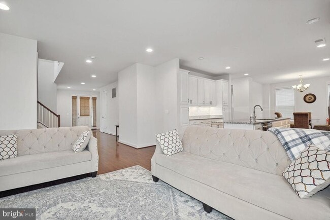 Photo - 25495 Woodbine Farm Dr