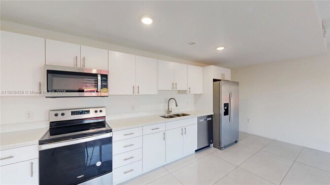 Photo - 14546 SW 260th St