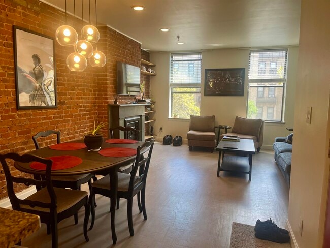 Building Photo - 1222 Washington St Unit 3N Rental