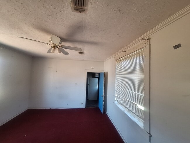 Photo - 922 Grand Ave Unit A