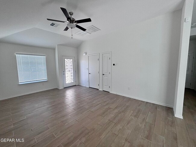 Photo - 15213 Resolve Dr