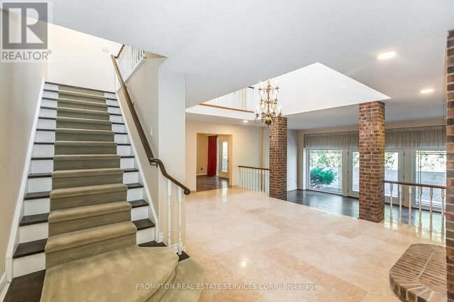 Photo - 4 Sagewood Dr