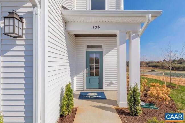 Photo - 108 Ridgeline Dr