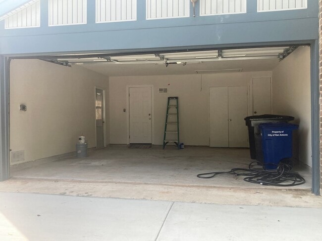 Photo - 12211 San Miguel St