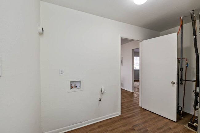 Photo - 2111-2113 Fairfax Road Unit 2113