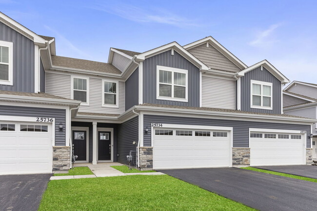 Building Photo - 25734 W Wakefield Dr