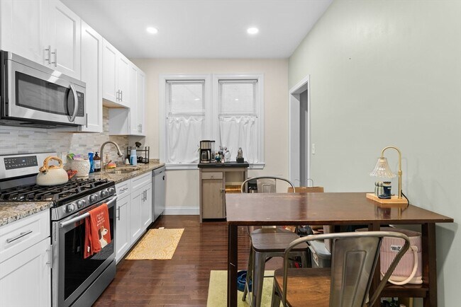 Photo - 6 W Cottage St Unit 1