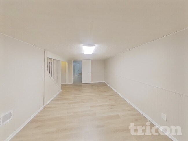 Photo - 8407 Lower 208th St W