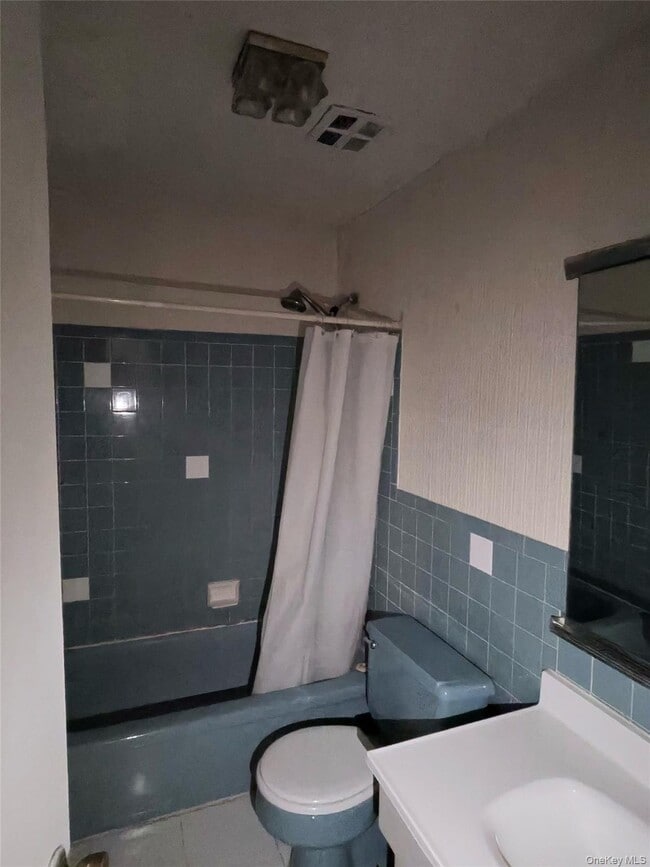 Photo - 285 Sneden Pl W Unidad 285