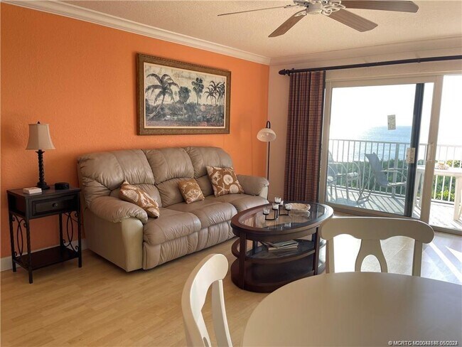 Photo - 429 NE Tradewind Ln Unidad 2204