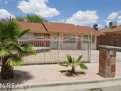 Building Photo - 11753 Prado Del Sol Dr