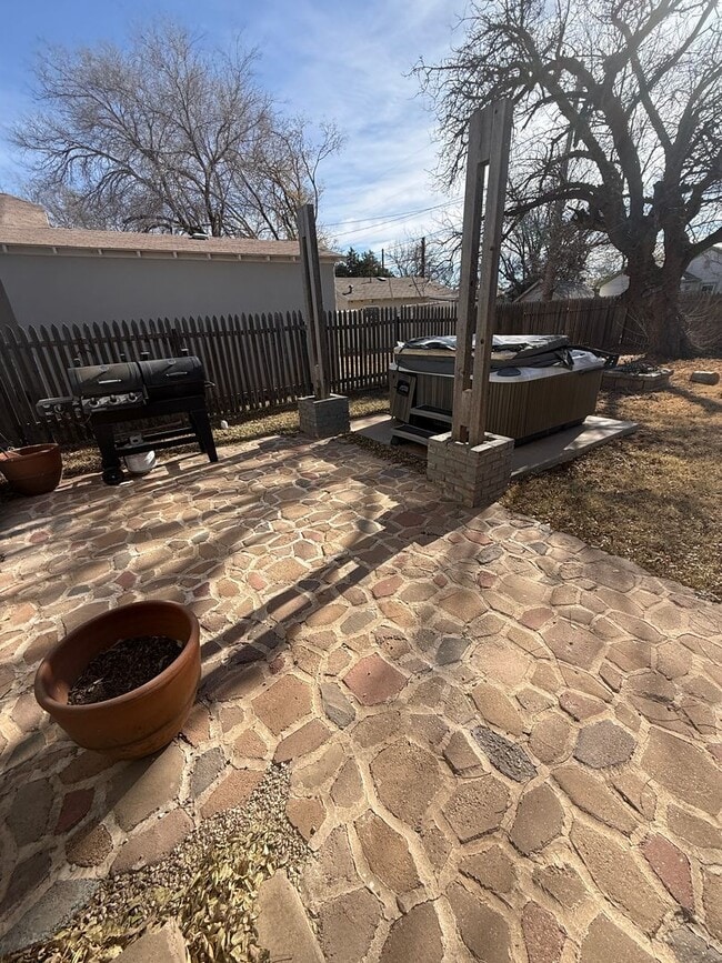 Photo - Available NOW!! 2/1 in South Overton