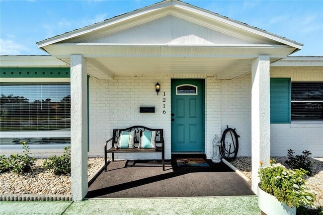 Photo - 1216 Hacienda Dr