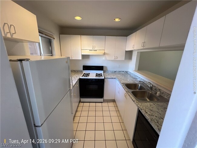 Photo - 5000 Red Rock St Unit 124
