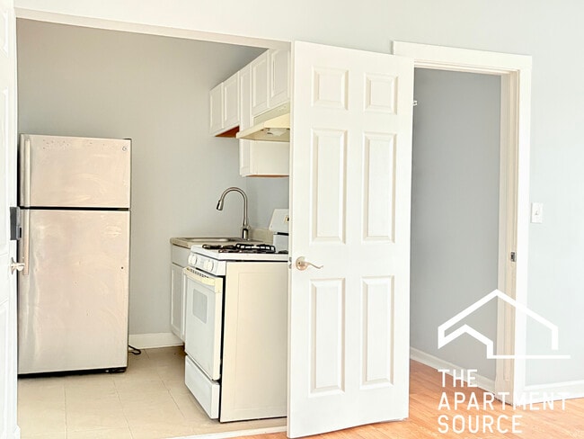 Photo - 6228 S Western Ave Unit 208