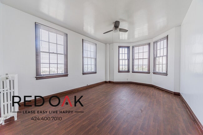 Photo - 2505 W 6th St Unidad 903