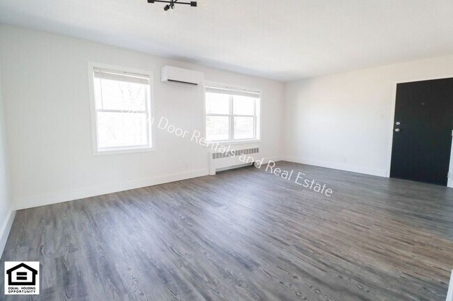 Photo - 1823 Griswold Dr