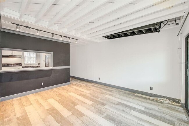 Photo - 10453 Carrollbrook Cir Unidad 222