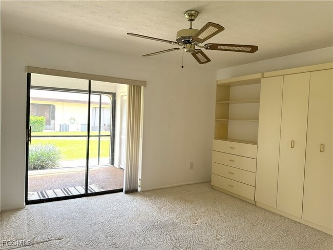 Photo - 3923 SE 11th Ave Unit 304