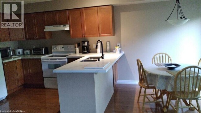 Photo - 563 Chablis Dr