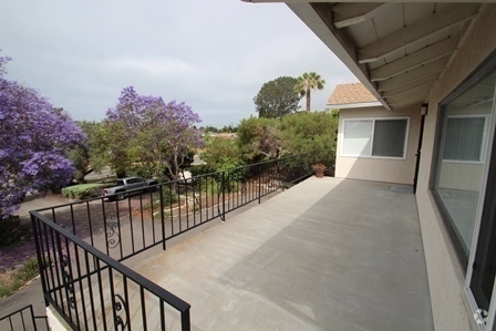Building Photo - Expansive 3BD/2BA in North PB w/ Bay and O... Rental