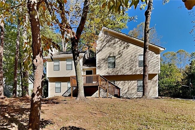 Building Photo - 6015 Sumit Ct NW