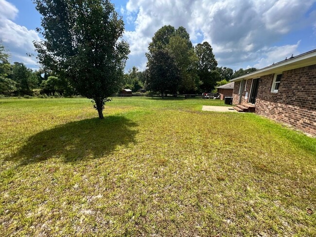 Photo - Cozy Home, Great Location!