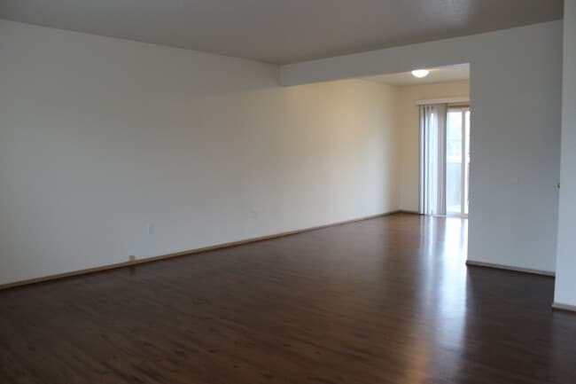 Photo - 3 br, 2.5 ba home in quiet Scappoose neighborhood