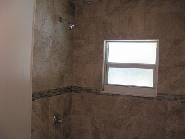 Photo - 1245 19th Ave N