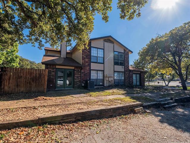 Building Photo - 675 Harbor Dr N