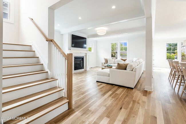 Photo - 555 Sussex Ave