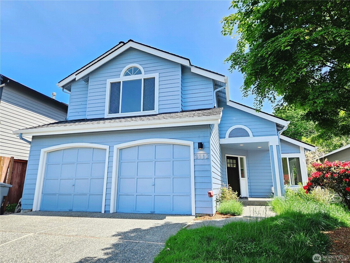 Photo - 3112 Wells Ave S (Renton, WA)