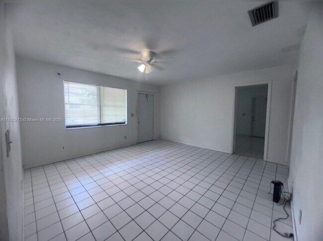 Photo - 1734 N 16th Ct Unit 1-2