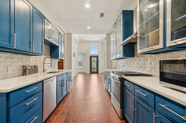 Photo - 422 N Marlborough Ave