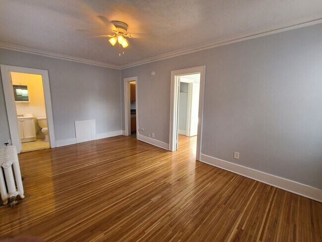 Photo - 1625 East Ave Unit 205