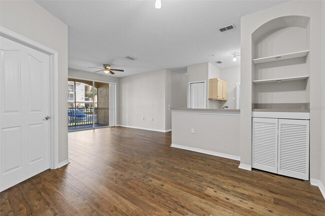 Photo - 1175 Lake Shadow Cir Unit Visconti Condominiums