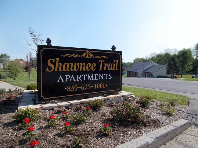 Shawnee Trail Apartments - Shawnee Trail Apartments