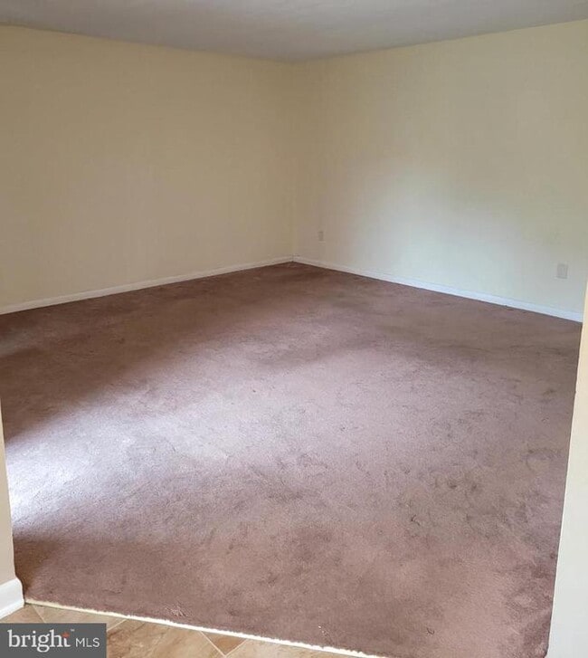 Photo - 1605 Meadowview Ln Unit 1605