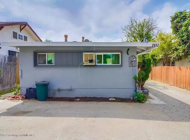 2652 Granada Ave