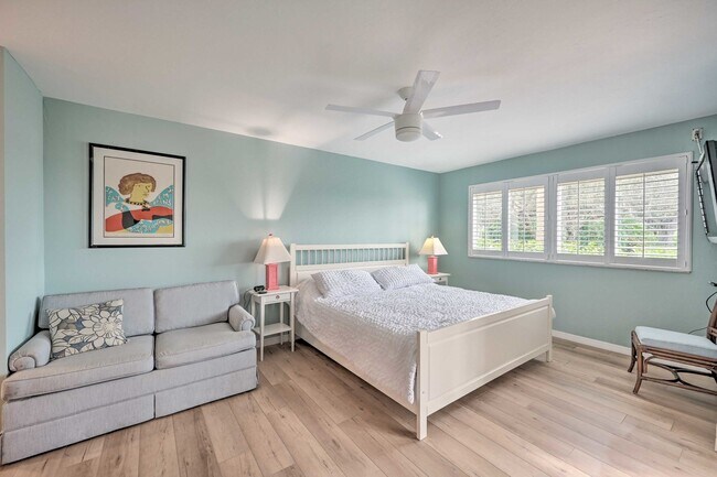 Photo - 320 Horse Creek Dr