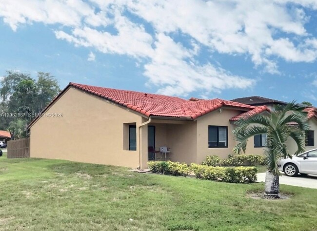 Photo - 6651 NW 173rd Ln