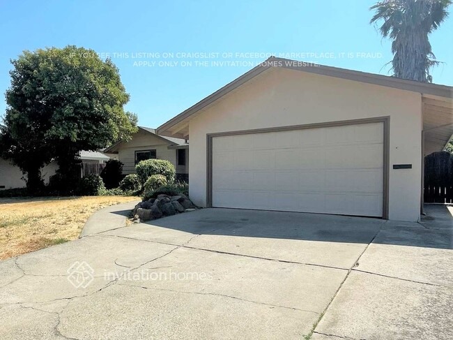 Photo - 7030 Tamoshanter Way