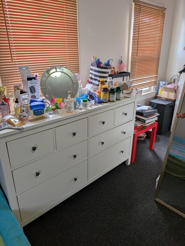 Photo - 719 Birch St Unidad C